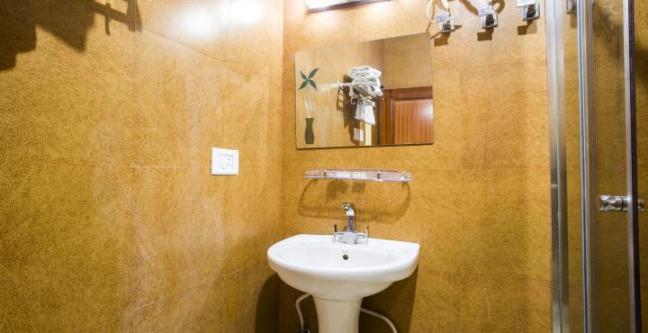 Hotel Deodar Villa دارامشالا المظهر الخارجي الصورة