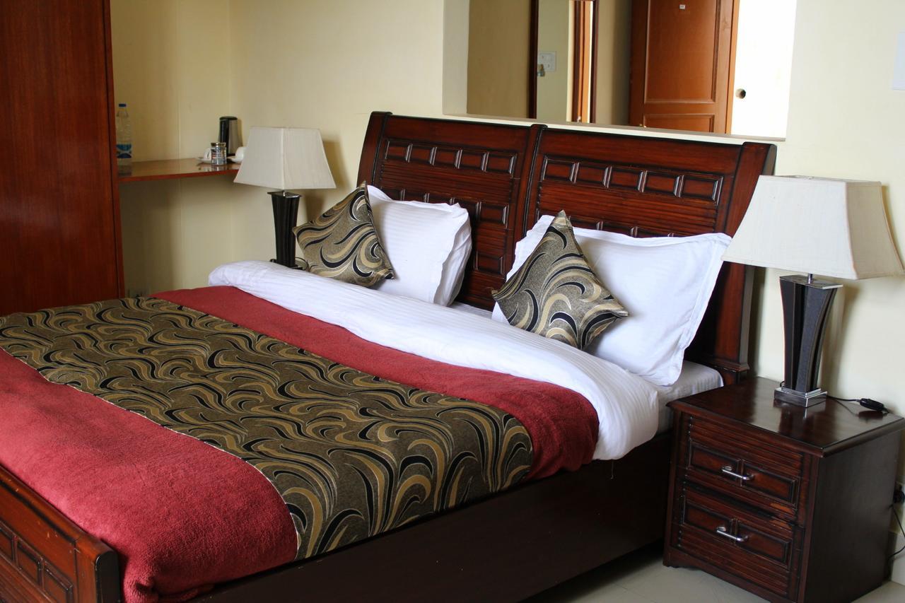 Hotel Deodar Villa دارامشالا المظهر الخارجي الصورة