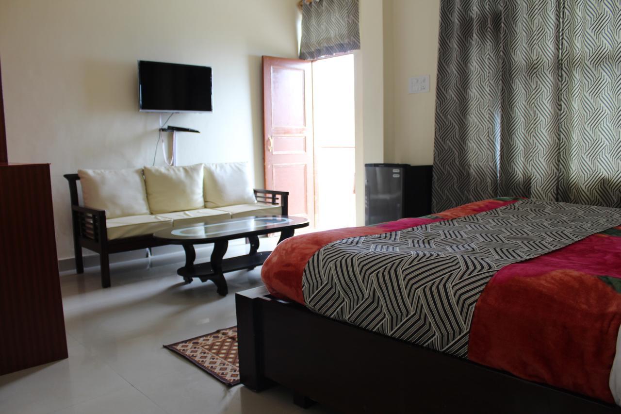 Hotel Deodar Villa دارامشالا المظهر الخارجي الصورة